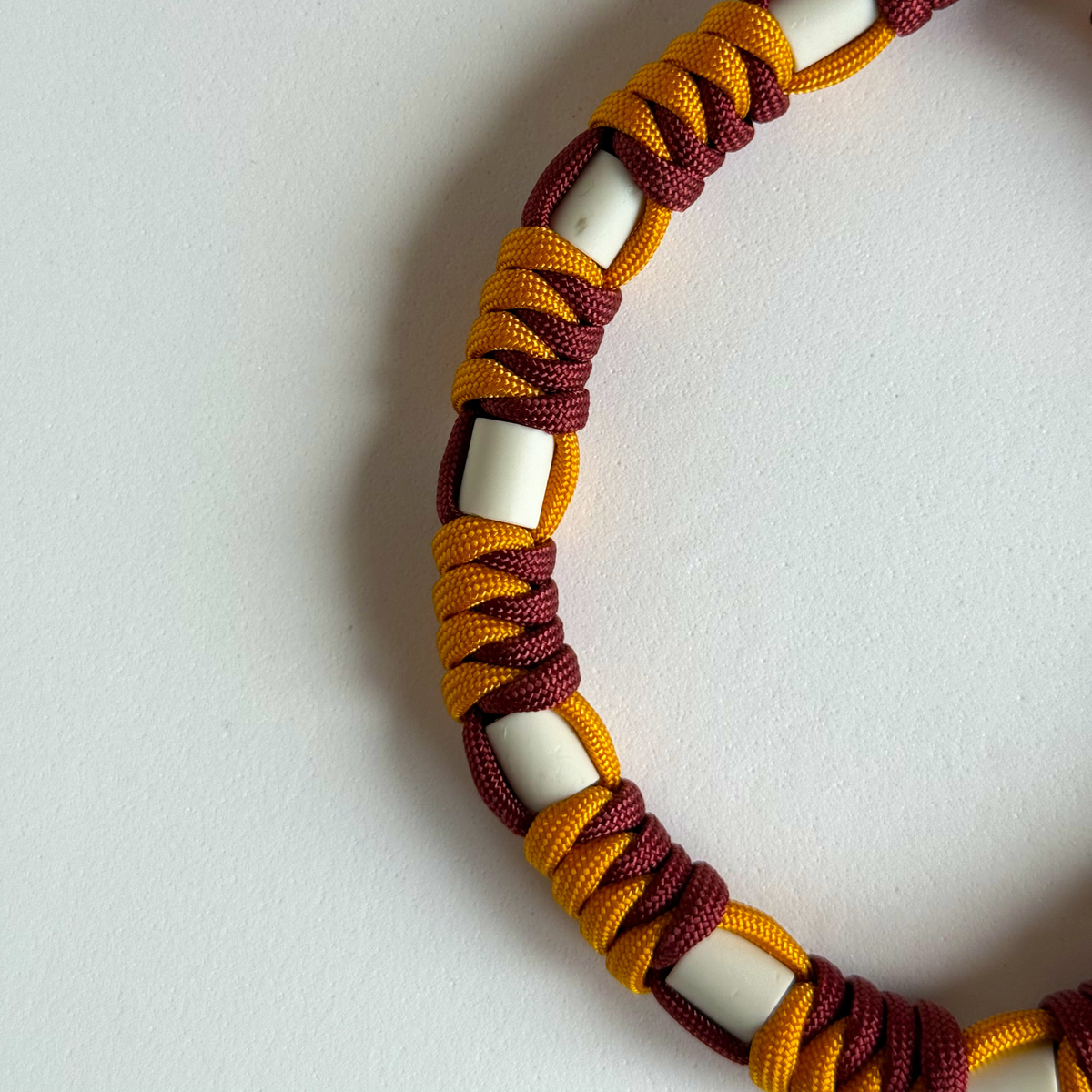 Colar Repelente Paracord Tijolo