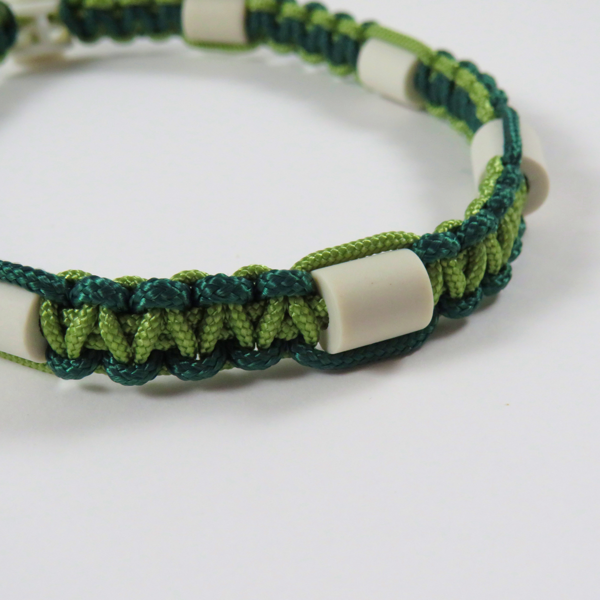 Colar Personalizável Repelente em Paracord