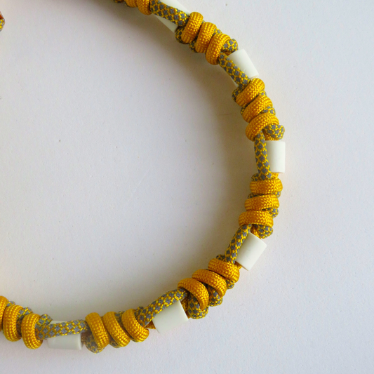 Colar Refletor Repelente Amarelo