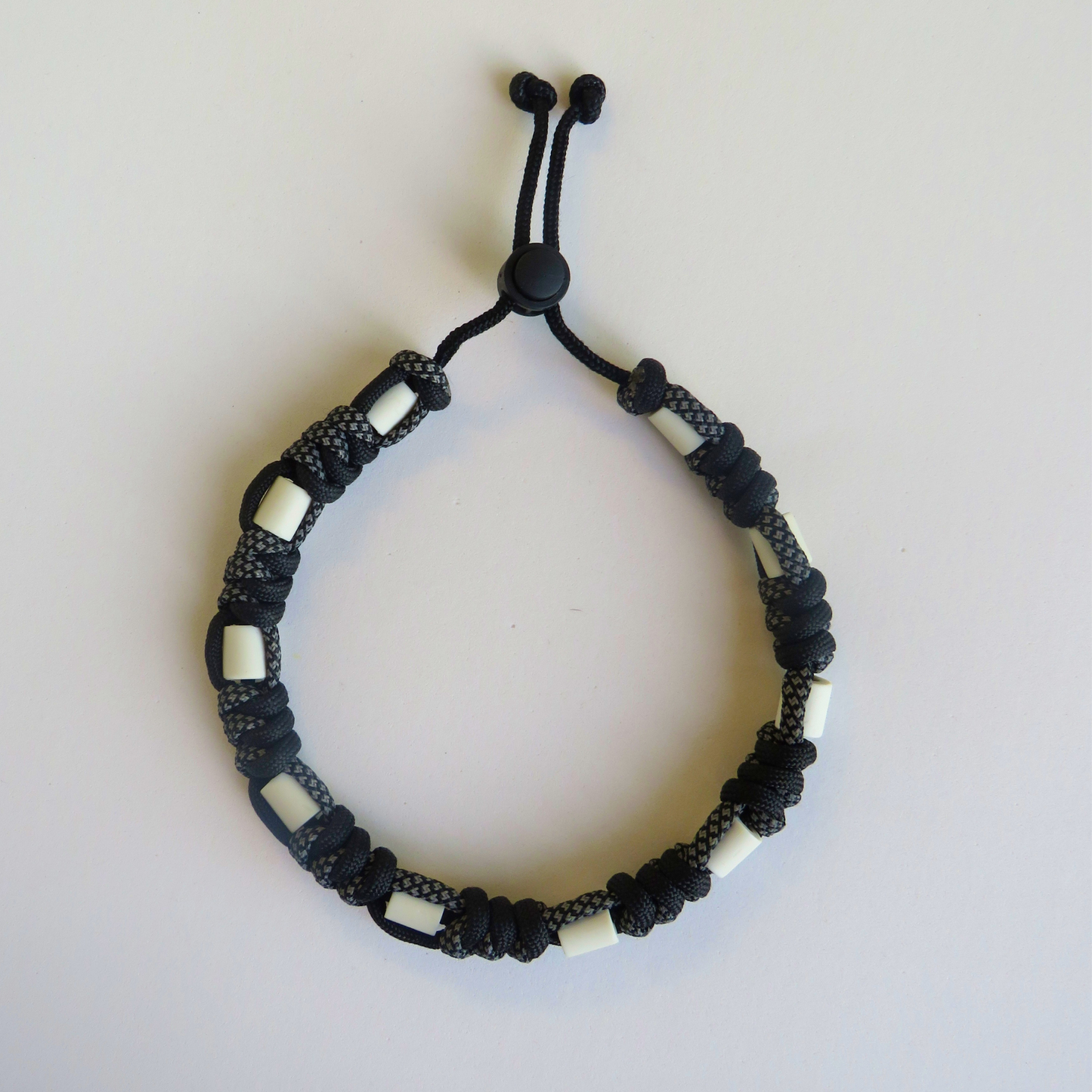 Colar Refletor Repelente Preto