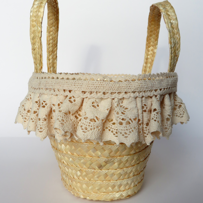 Cesta de Vime com Renda
