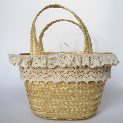 Cesta de Vime com Renda