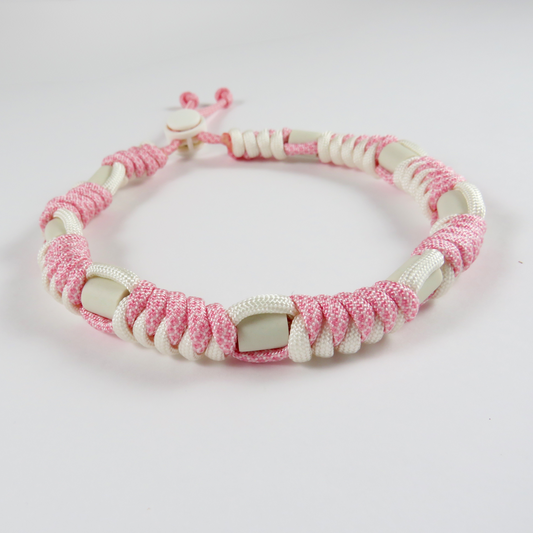 Colar Repelente Paracord Rosa e Branco