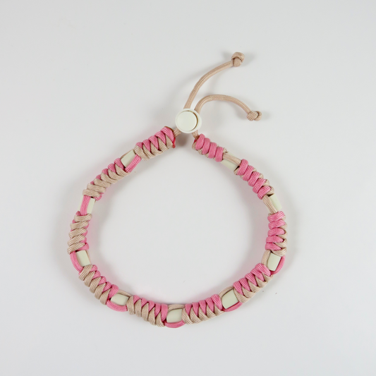 Colar Repelente Paracord Rosa e Bege