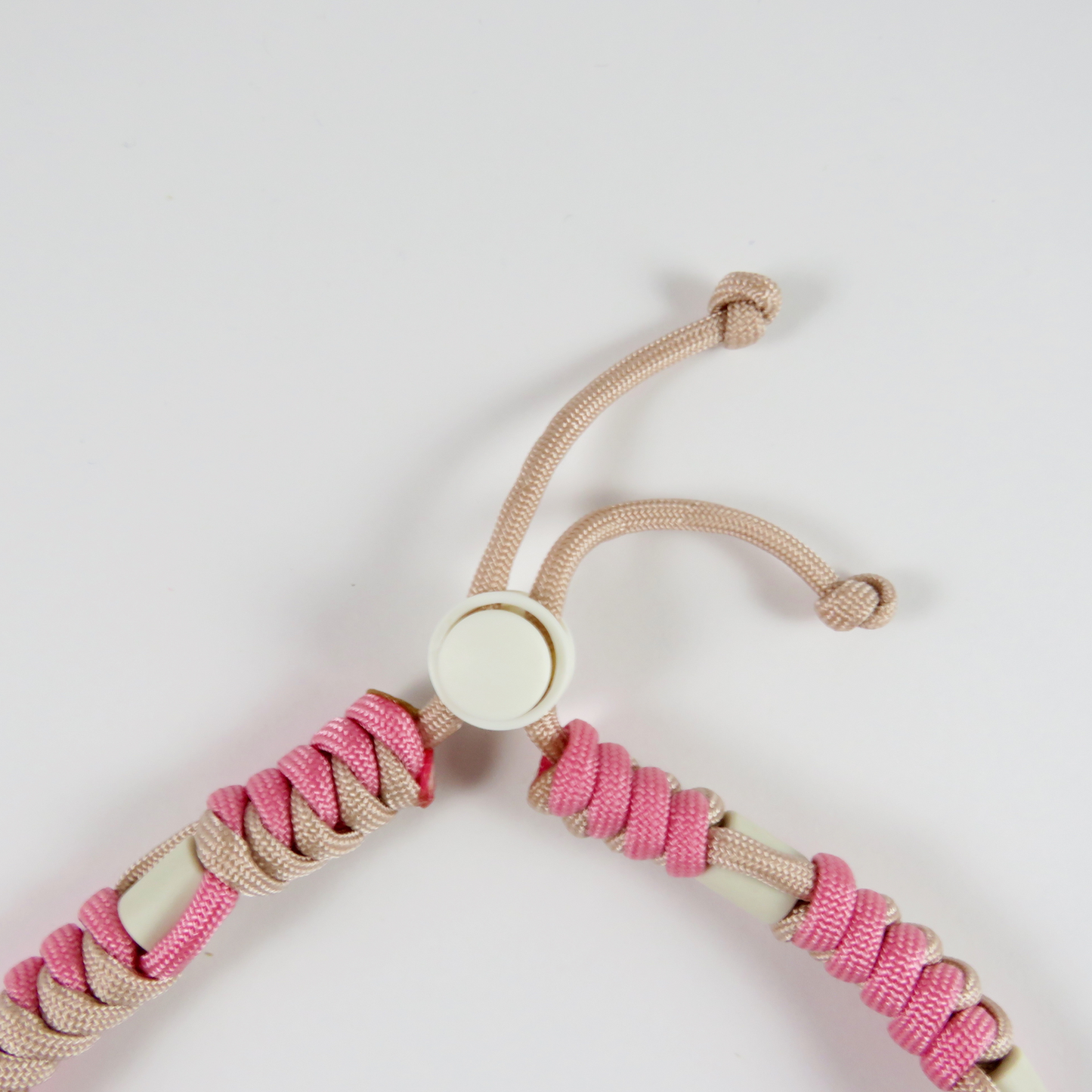 Colar Repelente Paracord Rosa e Bege
