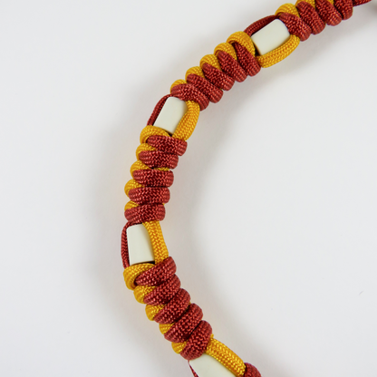 Colar Repelente Paracord Laranja