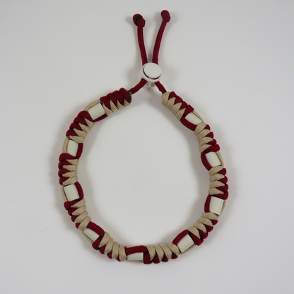 Colar Repelente Paracord Bordeaux e Bege